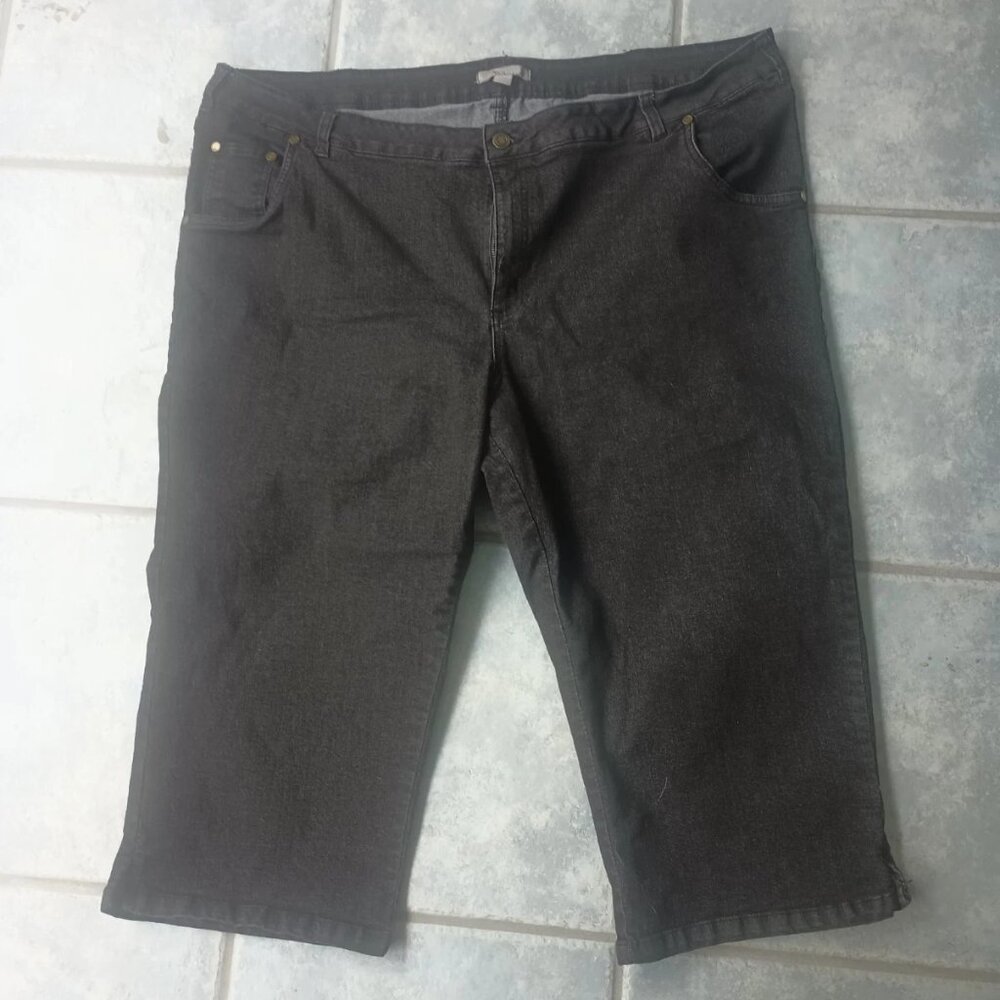 Woman Within 24W Black Denim Capri Jeans Button/Zip Close 2x/3x